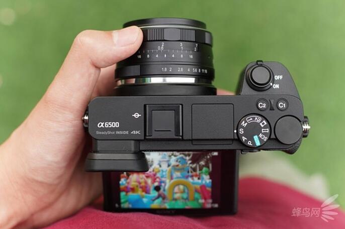 精細(xì)調(diào)焦與馥郁色彩 美科25mm f1.8鏡頭評(píng)測(cè)