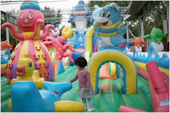 精細(xì)調(diào)焦與馥郁色彩 美科25mm f1.8鏡頭評(píng)測(cè)